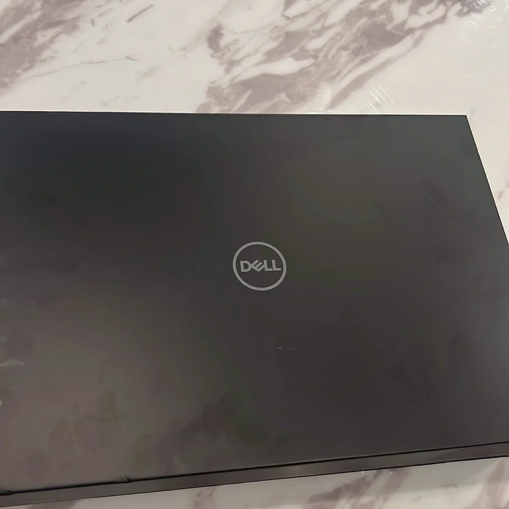 Dell Laptop 17 Inch intel i9